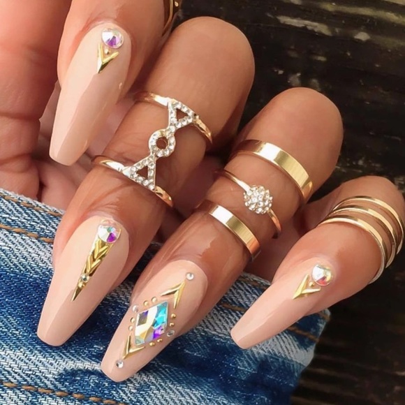 Boutique Jewelry - HERA ♡ Rings 5 pcs GIFT SET